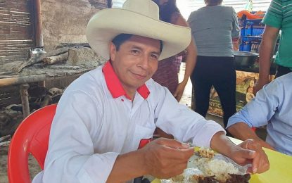 Perú: internaron al candidato que propuso el «debate en Chota»