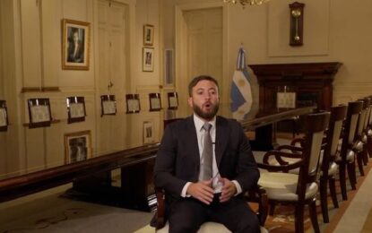 El provocador video del Gobierno por el Día de la Memoria «completa», protagonizado por Agustín Laje