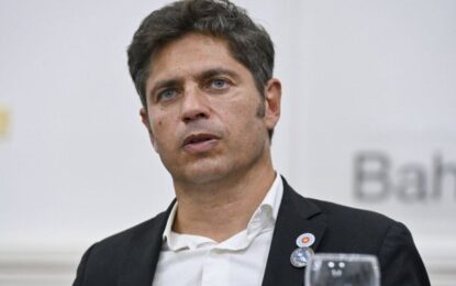Axel Kicillof llamó a «construir un escudo democrático» ante el «desenfreno autoritario» de Javier Milei