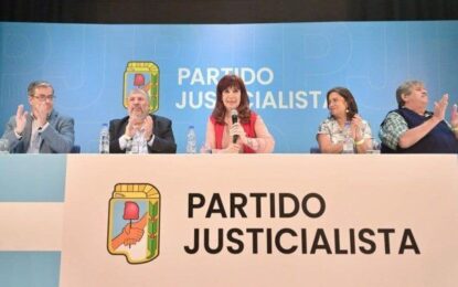 El PJ repudió a Javier Milei por pedirle la renuncia a Axel Kicillof: «Gravísima amenaza»