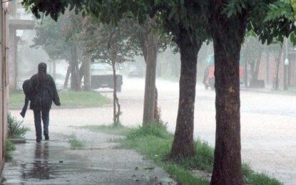 Alerta por lluvias con caída de granizo este domingo en Buenos Aires y 14 provincias: cuál será la peor hora en el AMBA