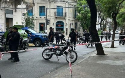 Macabro hallazgo en Rosario: encontraron restos óseos en un contenedor de basura