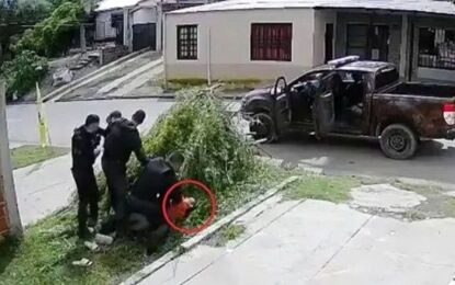 Entre Ríos: apartaron a los policías que agredieron y le rompieron la rodilla a un joven