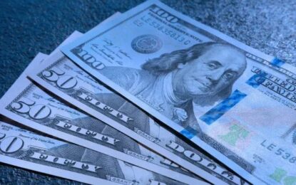 Dólar blue hoy , a cuánto está este domingo 20 de abril
