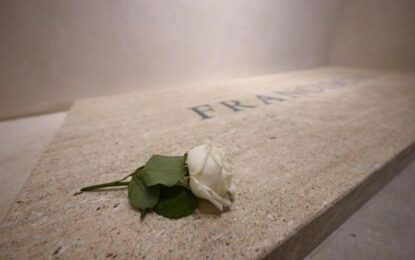 Ya se puede visitar la tumba del papa Francisco: ¿cómo es por dentro el lugar donde descansa?