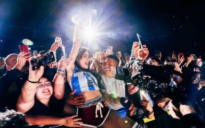 Cuando Lali Espósito canta, el país escucha: 90 mil personas en Vélez fueron testigos