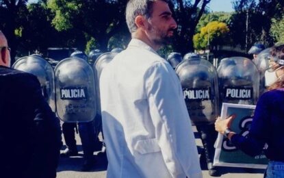 Efectivos de la Policía de la Ciudad reprimieron a trabajadores del INTI