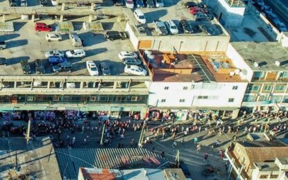 Nuevo operativo en La Salada: tensión entre policías y feriantes por los allanamientos