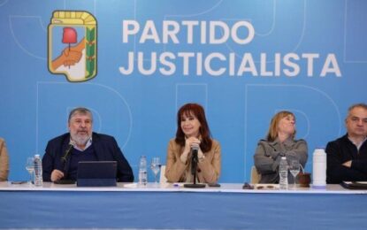 La Justicia dictaminó que Cristina Kirchner debe presentarse dentro de cinco días hábiles