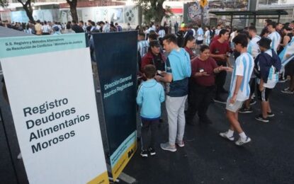 La Ciudad controlará a deudores alimentarios morosos en los recitales de Los Piojos en River