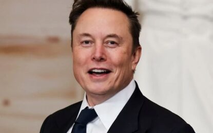 Elon Musk advirtió que «estamos al borde de una crisis energética mundial»