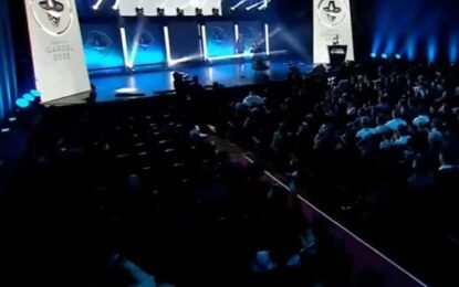 Ovacionaron a Cristina Kirchner en los Premios Gardel 2025