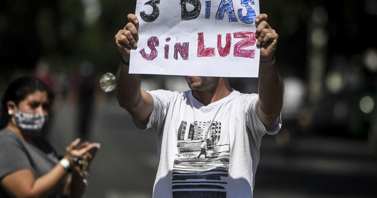 tras-el-aumento-de-tarifas-de-la-luz,-renuncio-el-interventor-del-enre,-que-se-unificara-con-el-ente-regulador-del-gas