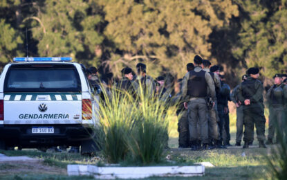 Cuatro gendarmes fueron detenidos en Rosario: le había robado más de un millón de pesos a una pareja