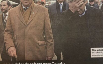 Luis Caputo se quejó de la tapa de Clarín sobre su paso por La Rural: «Fue una fiesta, no pudo salir mejor»