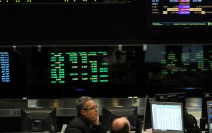 El dólar supera los $ 1.300 tras el anuncio de Milei sobre las retenciones al campo