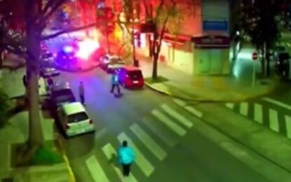 Detuvieron a dos pirómanos que incendiaban contenedores en Villa Devoto