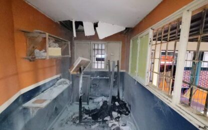 Violento intento de motín en el penal de Florencio Varela: más de 500 disparos y destrozos