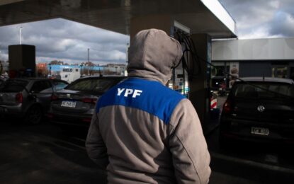 Cambios en la cúpula de YPF: dividen en dos un área clave