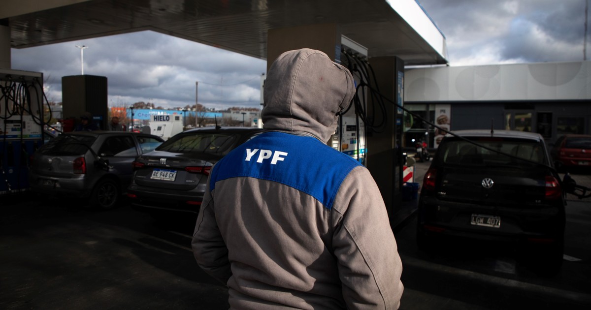 cambios-en-la-cupula-de-ypf:-dividen-en-dos-un-area-clave