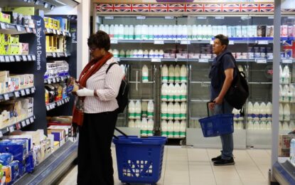 Leve mejora del consumo masivo en julio, aunque muy por debajo del nivel de la era pre Milei
