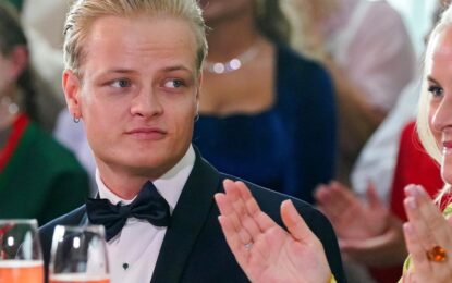 El padrastro de Marius Borg, el joven criado en la realeza acusado por violaciones, habló del caso