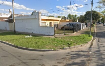Millonario robo a una jubilada en Berisso: sospechan de un llamado previo y siguen la pista de dos merodeadores