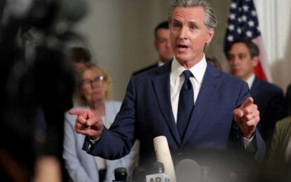 Así funcionará la ley millonaria que firmó Gavin Newsom y altera el sistema de jubilaciones en California