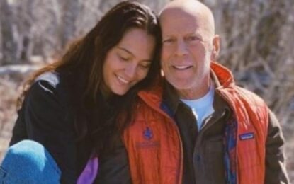 La esposa de Bruce Willis dice que el actor goza de buena salud, pero que le falla el cerebro y pierde el lenguaje