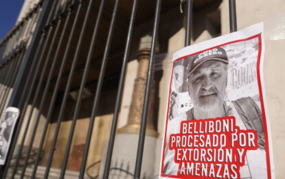 «Belliboni chorro»: Capital Humano amaneció con carteles contra el líder piquetero que encabezó una nueva marcha por los alimentos de los comedores