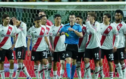 La bronca de River por la eliminación ante Palmeiras: ¿qué le protestó al árbitro de la revancha en la Copa Libertadores?