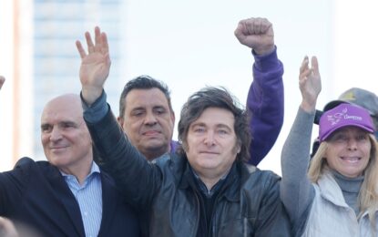 Tras el acto en Moreno, Milei viaja a Los Angeles, sin su hermana y sin escala para ver a Fátima en Las Vegas