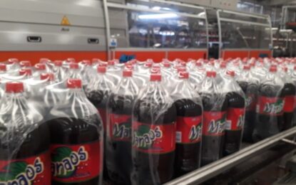 Un empresario investigado busca ampliar sus negocios: el dueño de Manaos compró dos marcas low cost y va por otra