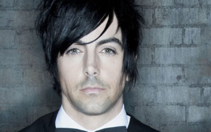 El famoso cantante de Lostprophets murió apuñalado en la cárcel donde cumplía condena por pedofilia