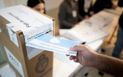 Elecciones: comienza el escrutinio definitivo y podría cambiar el resultado en ocho provincias