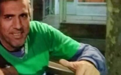 Trabajaba como recolector de residuos y murió atropellado por su propio compañero