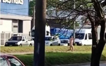 Un hombre se paseó desnudo por una avenida de Mar del Plata y fue detenido