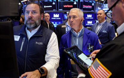 Las acciones argentinas en Wall Street vuelven a subir: qué pasa con el riesgo país y el dólar