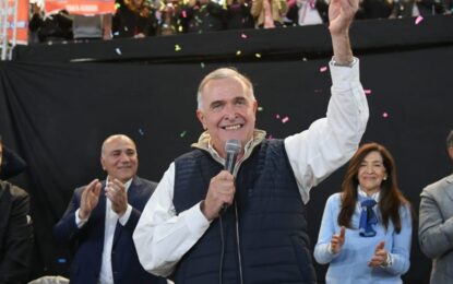 Un gobernador peronista respaldó las reformas que impulsa el Gobierno: «No nos podemos oponer a que se actualicen las leyes laborales»