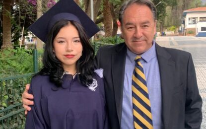 La odisea de un padre que viajó desde Washington por la muerte de su hija, que cayó desde un segundo piso en San Telmo: denuncia un femicidio