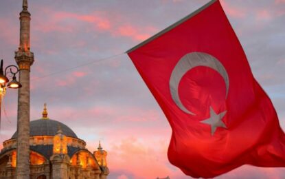 Turquía deporta a más de 200 cristianos por “amenaza a la seguridad nacional”