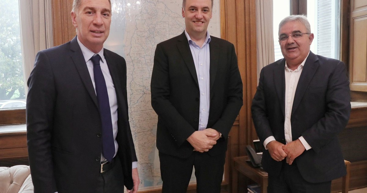 el-oficialismo-corre-cabeza-a-cabeza-y-suena-con-arrebatarle-la-primera-minoria-al-peronismo