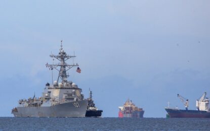 Estados Unidos despliega fuerzas en Ecuador: llegan aviones con material militar a la base de Manta