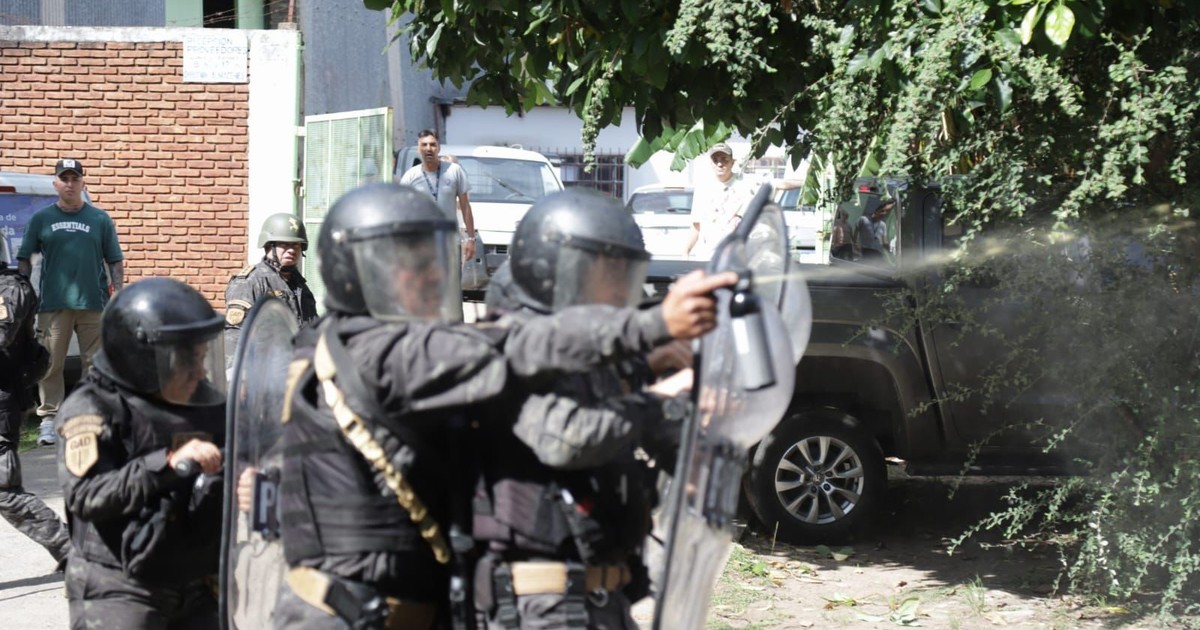 «la-interna-entre-la-campora-y-kicillof-me-la-paso-por-las-bolas»,-dijo-grabois-tras-los-incidentes-entre-trapitos-y-la-policia-en-quilmes