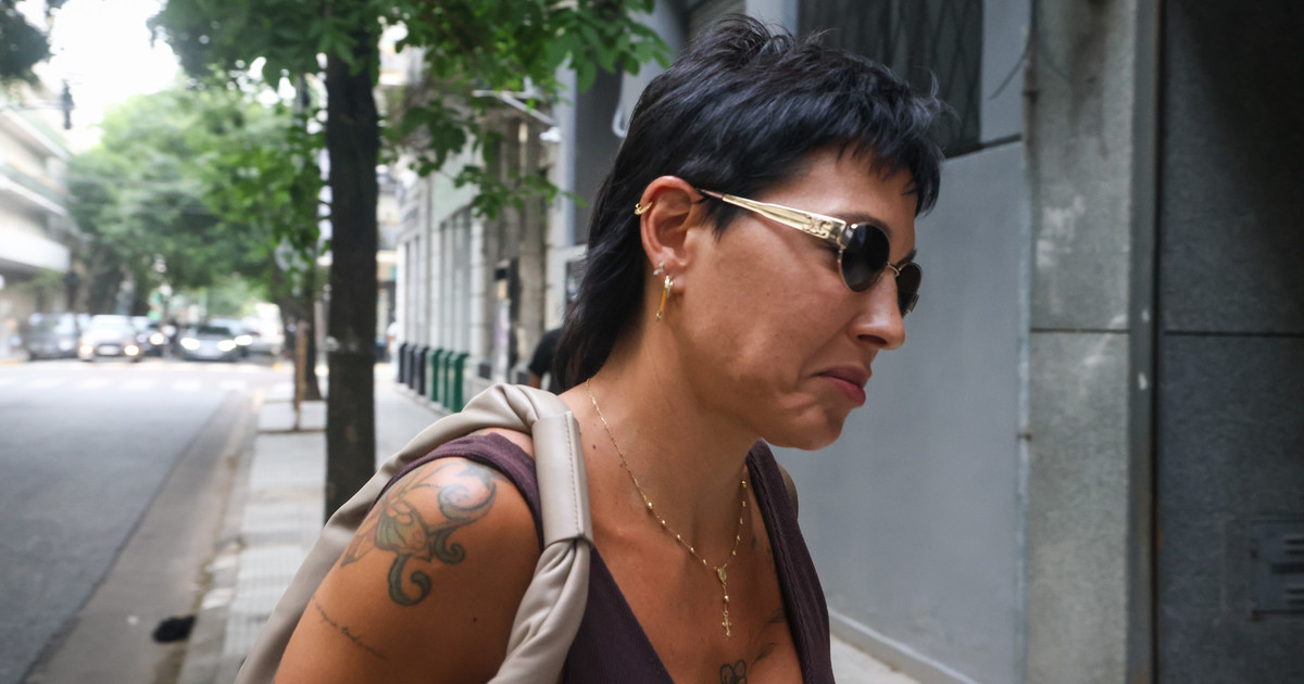 mayra-mendoza-le-respondio-con-un-audio-a-juan-grabois:-«no-voy-a-caer-en-la-psicopateada-que-estas-intentando-hacer»