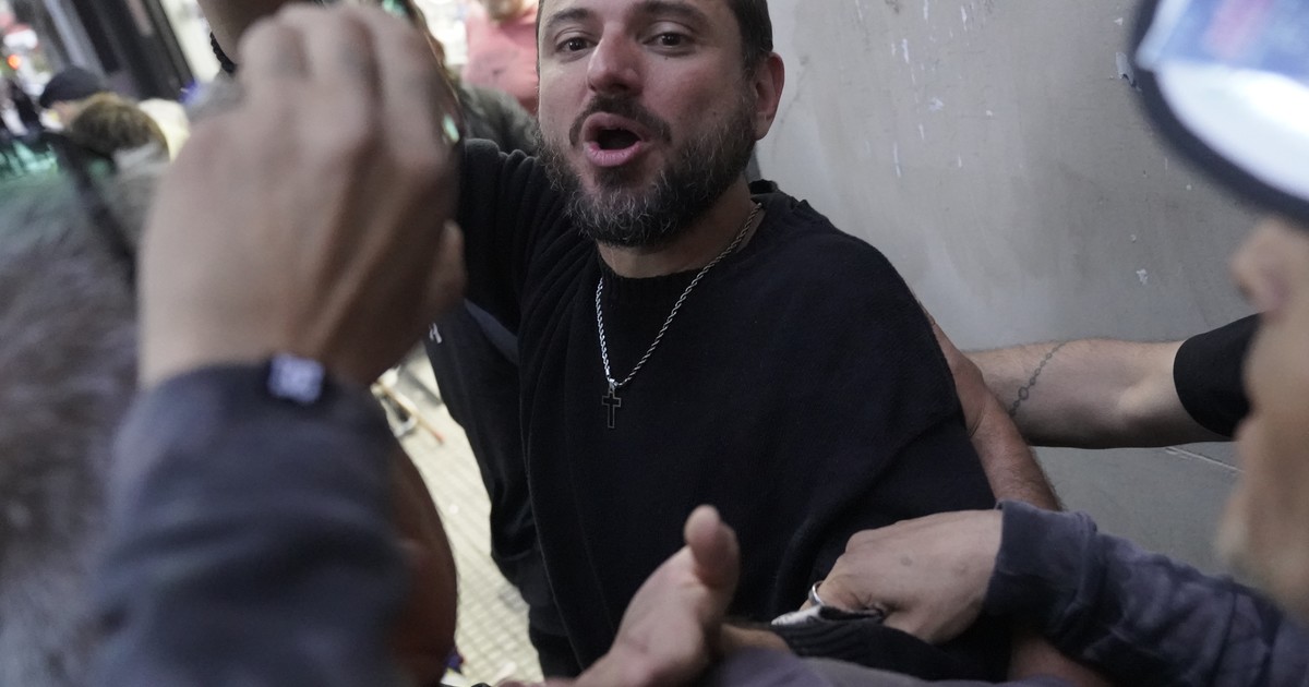 «el-jarron-chino-de-la-interna»:-grabois,-en-el-centro-de-las-quejas-del-pj-tras-la-pelea-con-la-campora-en-quilmes