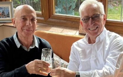 «Me abandonaron cuando era bebé y 80 años después conocí a mi hermano»: la emotiva historia de  John Moore y Lucas Borg