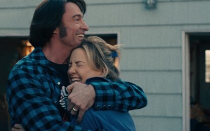 Hugh Jackman es todo un showman y Kate Hudson se luce en Sung Song Blue
