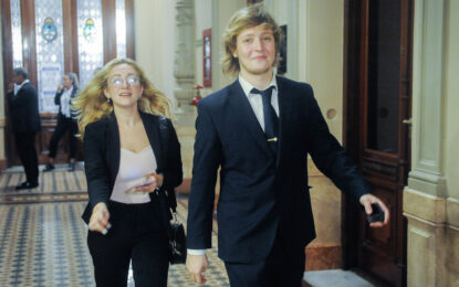 La novia de Iñaki Gutiérrez chocó contra un poste y dio positivo en alcoholemia: no tiene registro