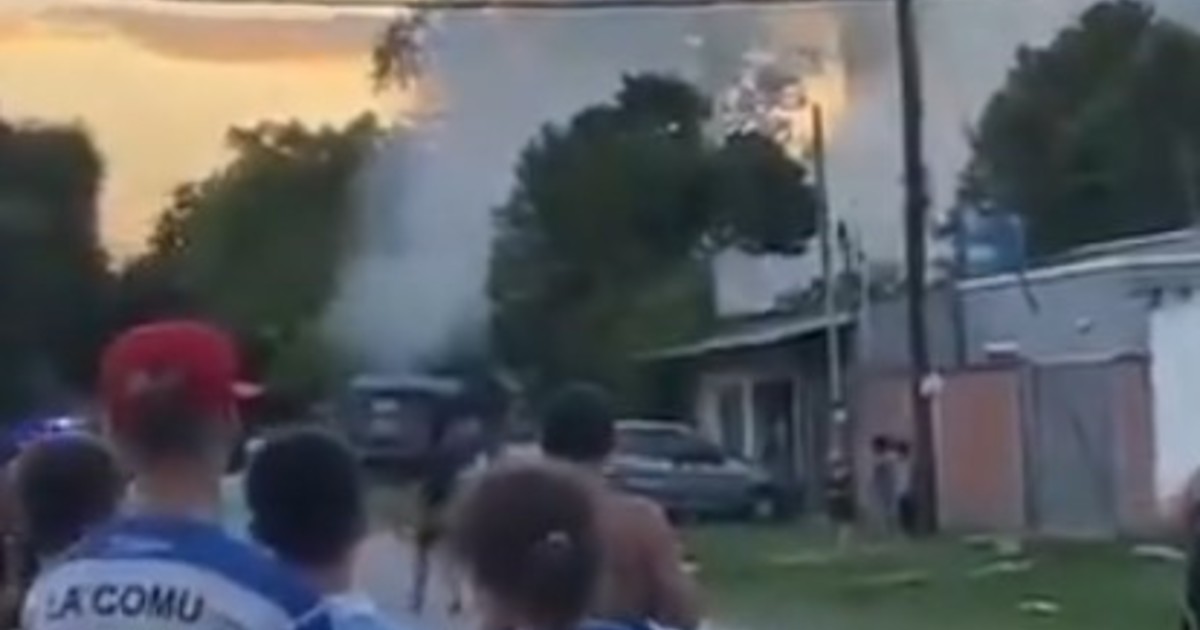 conmocion-en-la-plata-por-un-tragico-incendio-en-el-que-murieron-una-mujer-y-dos-nenas